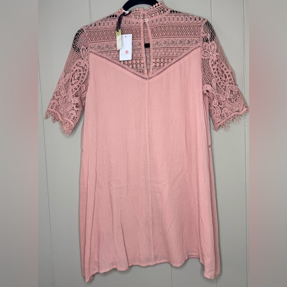 NWT P. Cill Crochet Lace Short Sleeve High Neck Dress Womens Size Medium - Picture 2 of 9